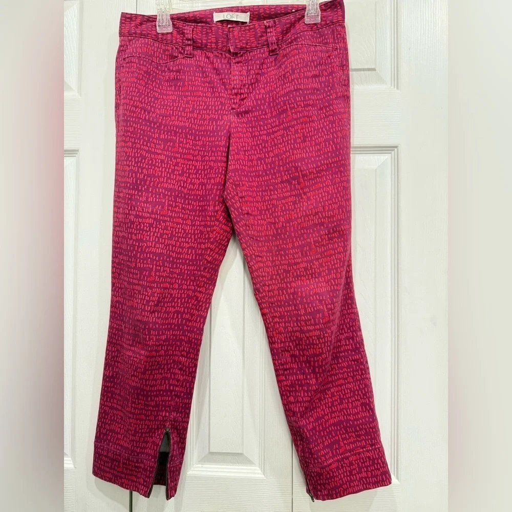 Anne Taylor Loft Marisa Vibrant Pink and Red Patterned Pants zipper slits size 6